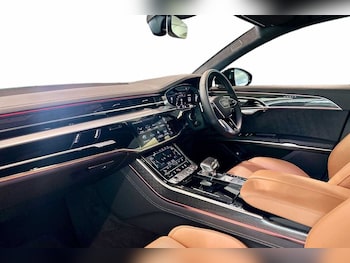 Used Audi A8 2023 for sale - 78186443: Photo