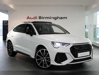 Audi - RS Q3