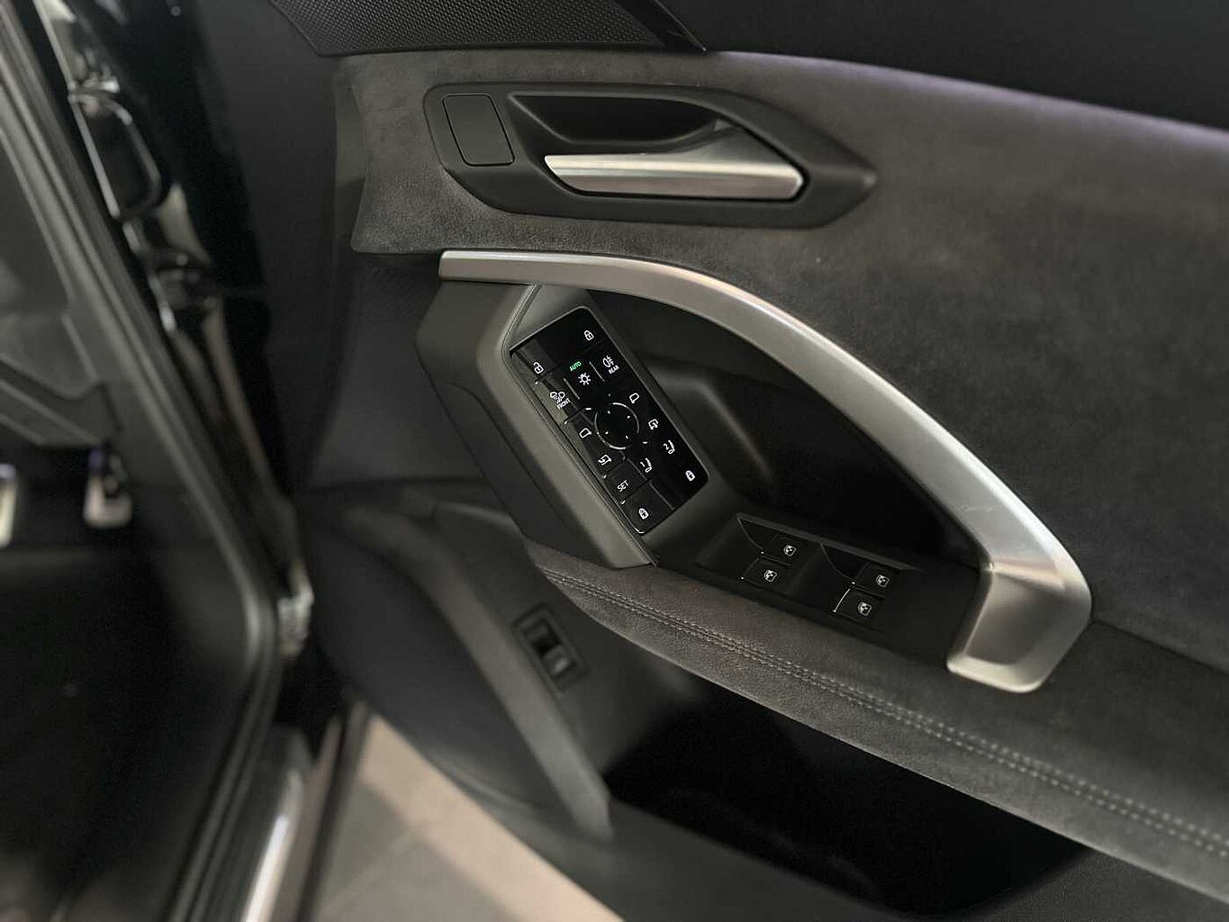 Used Audi Q5 2025 for sale - 76474469: Photo 10