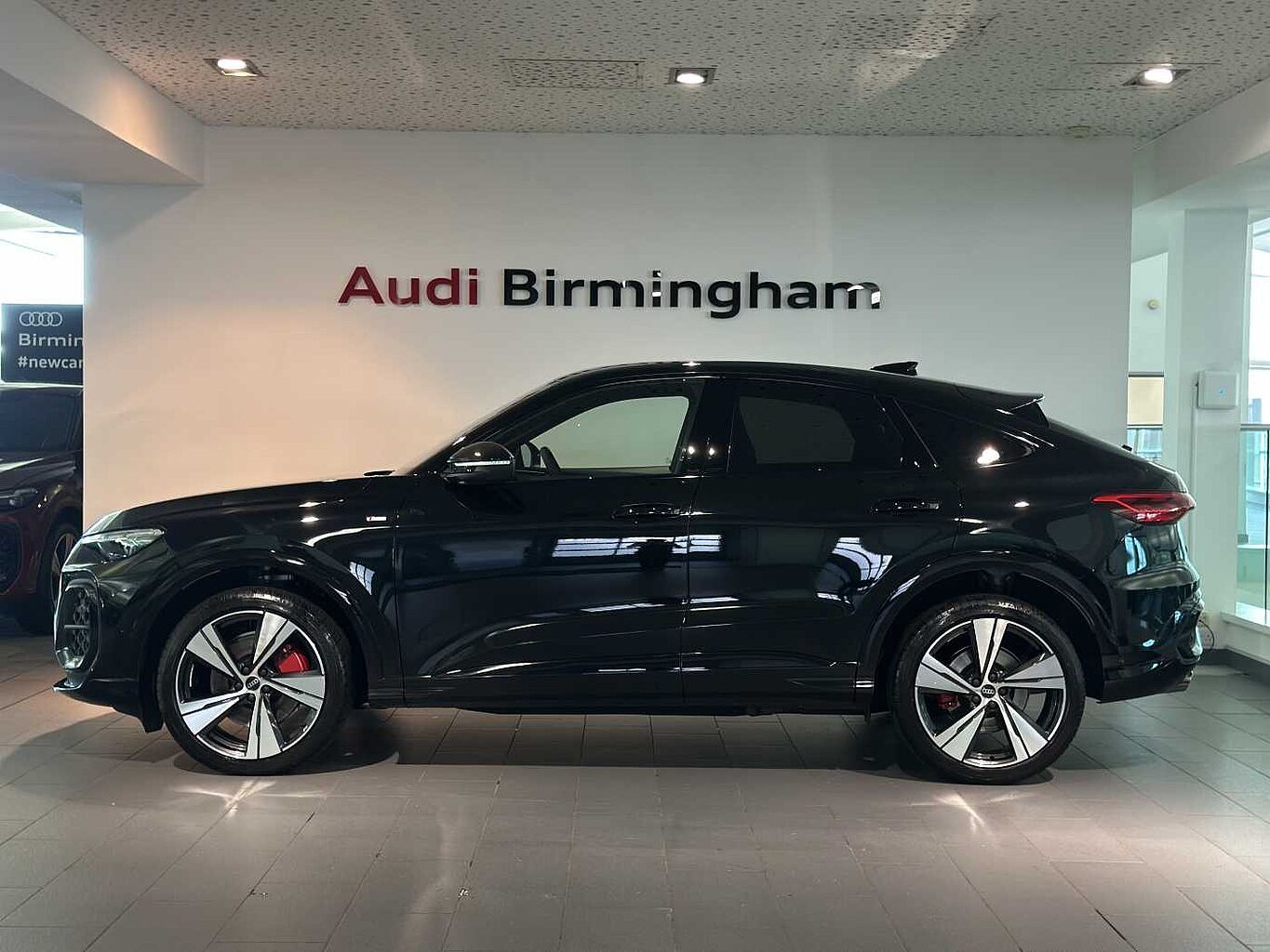 Used Audi Q5 2025 for sale - 76474469: Photo 4