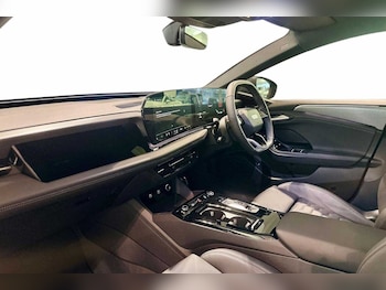 Used Audi A6 2025 for sale - 77739400: Photo