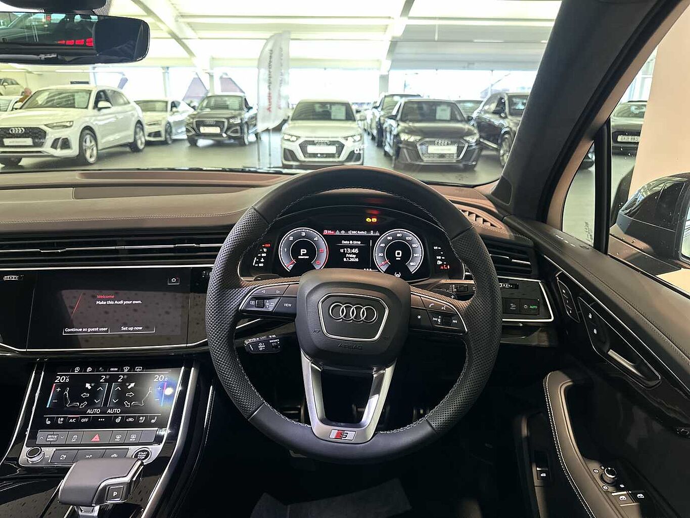 Used Audi Q7 2025 for sale - 77132774: Photo 2