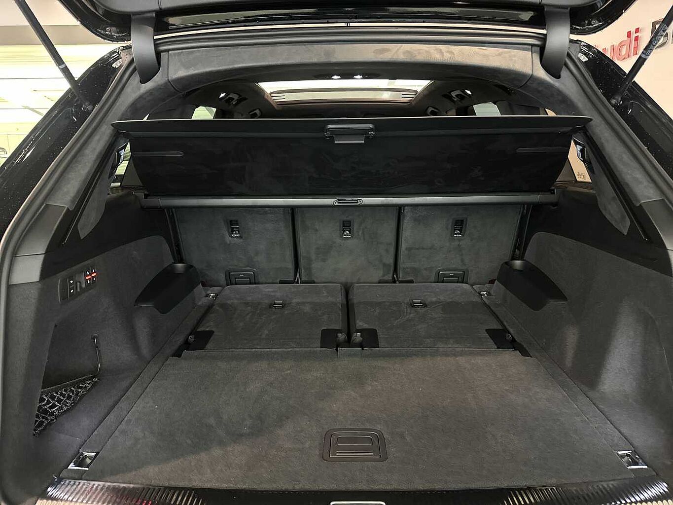 Used Audi Q7 2025 for sale - 77132774: Photo 30