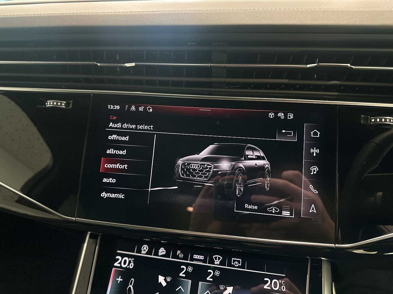 Used Audi Q7 2025 for sale - 77132774: Photo 39