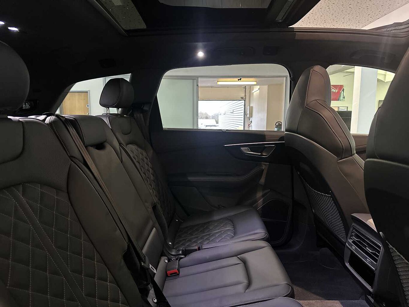 Used Audi Q7 2025 for sale - 77132774: Photo 40