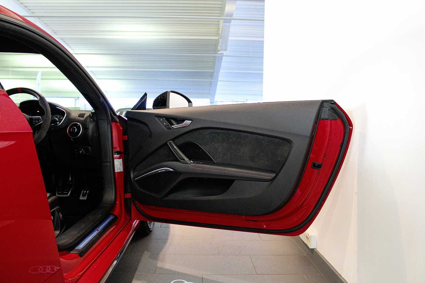 Used Audi TT 2023 for sale - 76033219: Photo 12