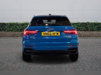 Used Audi Q3 2019 for sale - 77307126: Photo