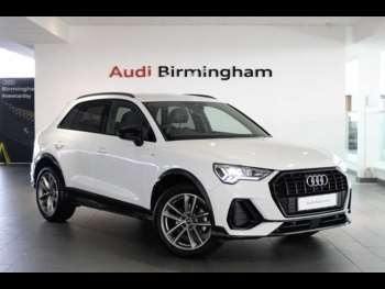 2022 (22) - 35 TFSI Black Edition 5dr