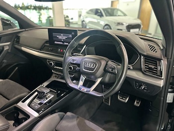 Used Audi Q5 2021 for sale - 76800567: Photo