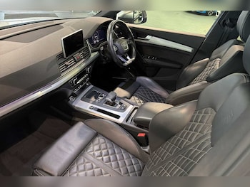 Used Audi Q5 2020 for sale - 76216616: Photo