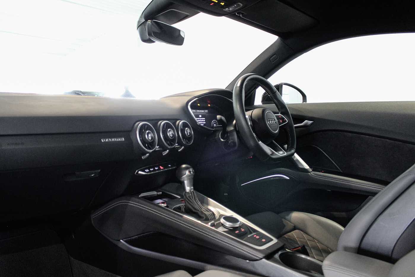 Used Audi TT 2021 for sale - 76033106: Photo 2