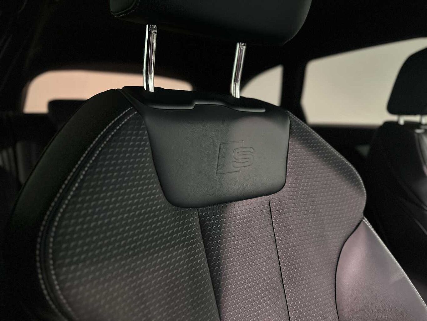 Used Audi A4 2022 for sale - 77177248: Photo 15