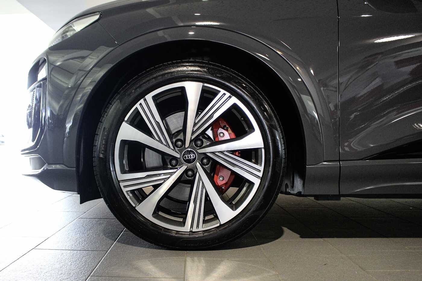 Used Audi Q6 e-tron 2025 for sale - 74373580: Photo 5