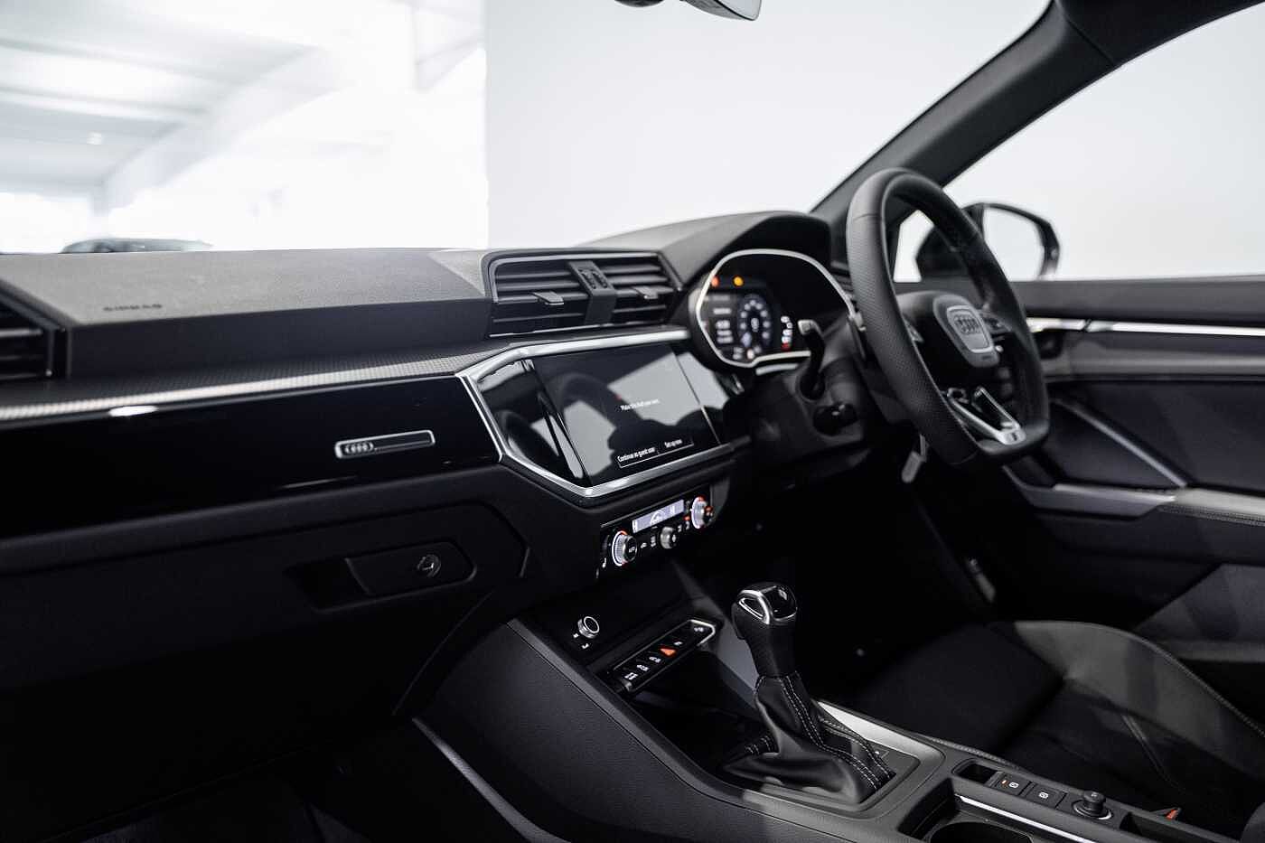 Used Audi Q3 2025 for sale - 76647378: Photo 2