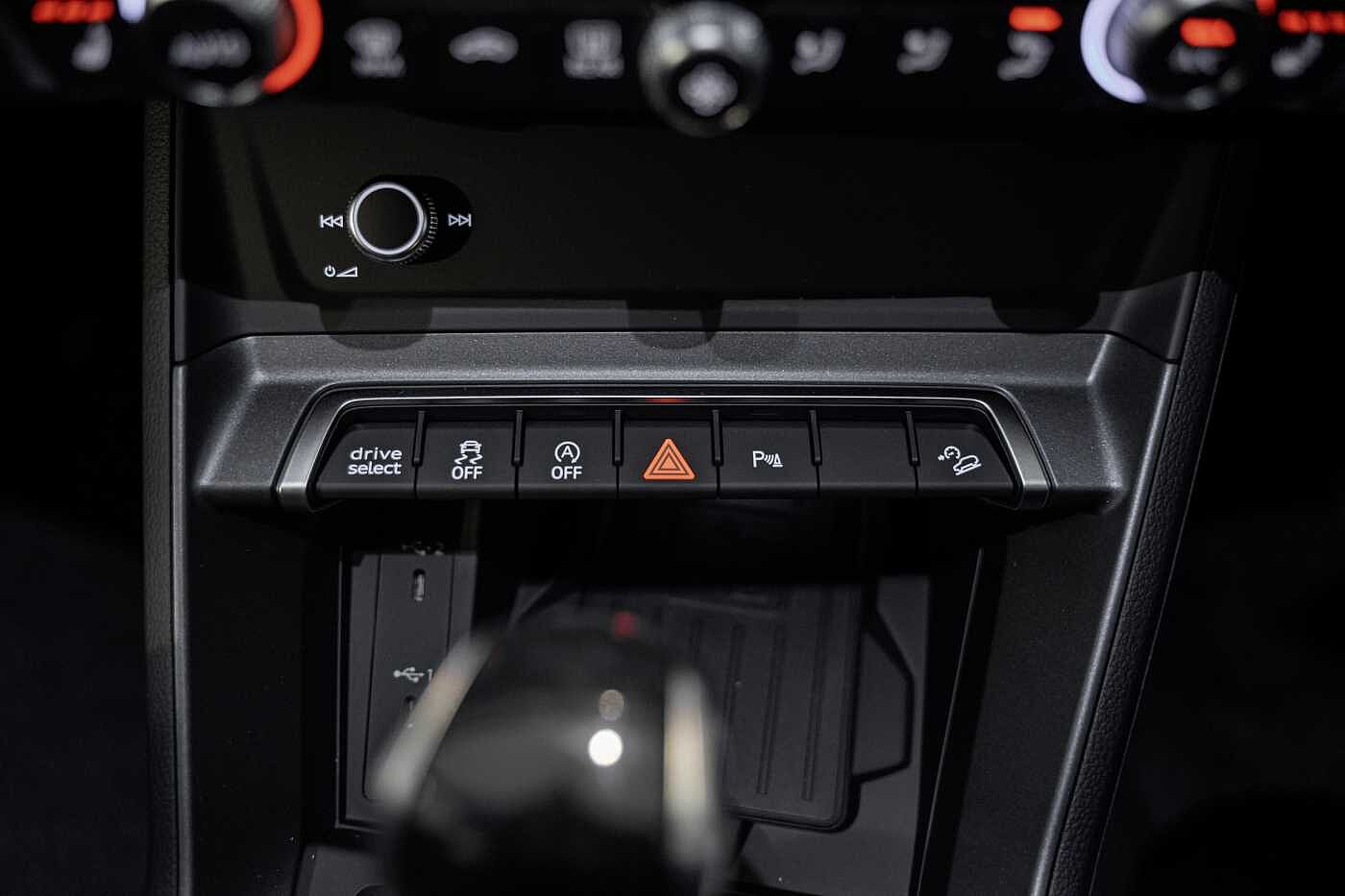 Used Audi Q3 2025 for sale - 76647378: Photo 27