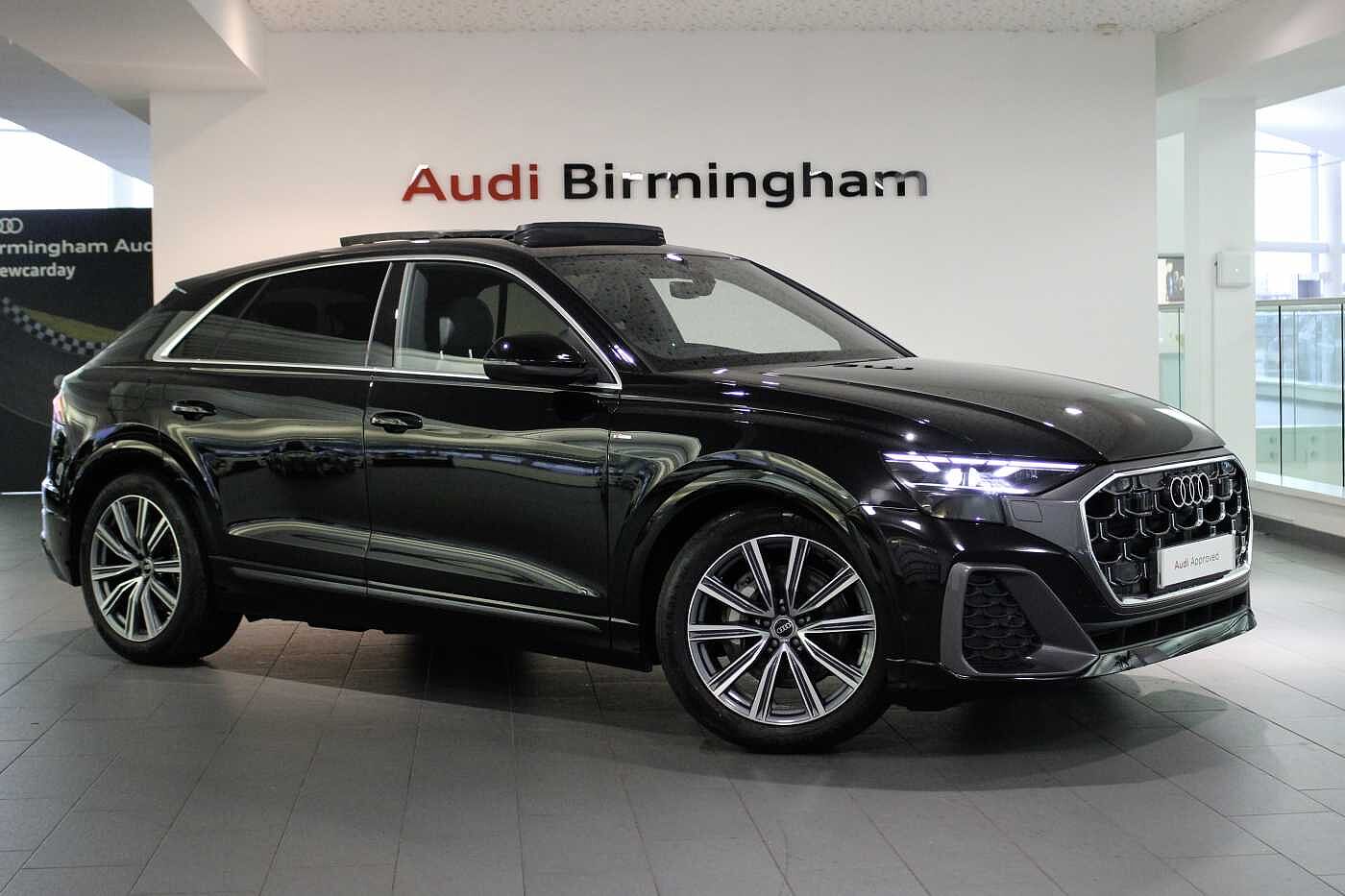 Used Audi Q8 2025 for sale - 76216629: Photo 1