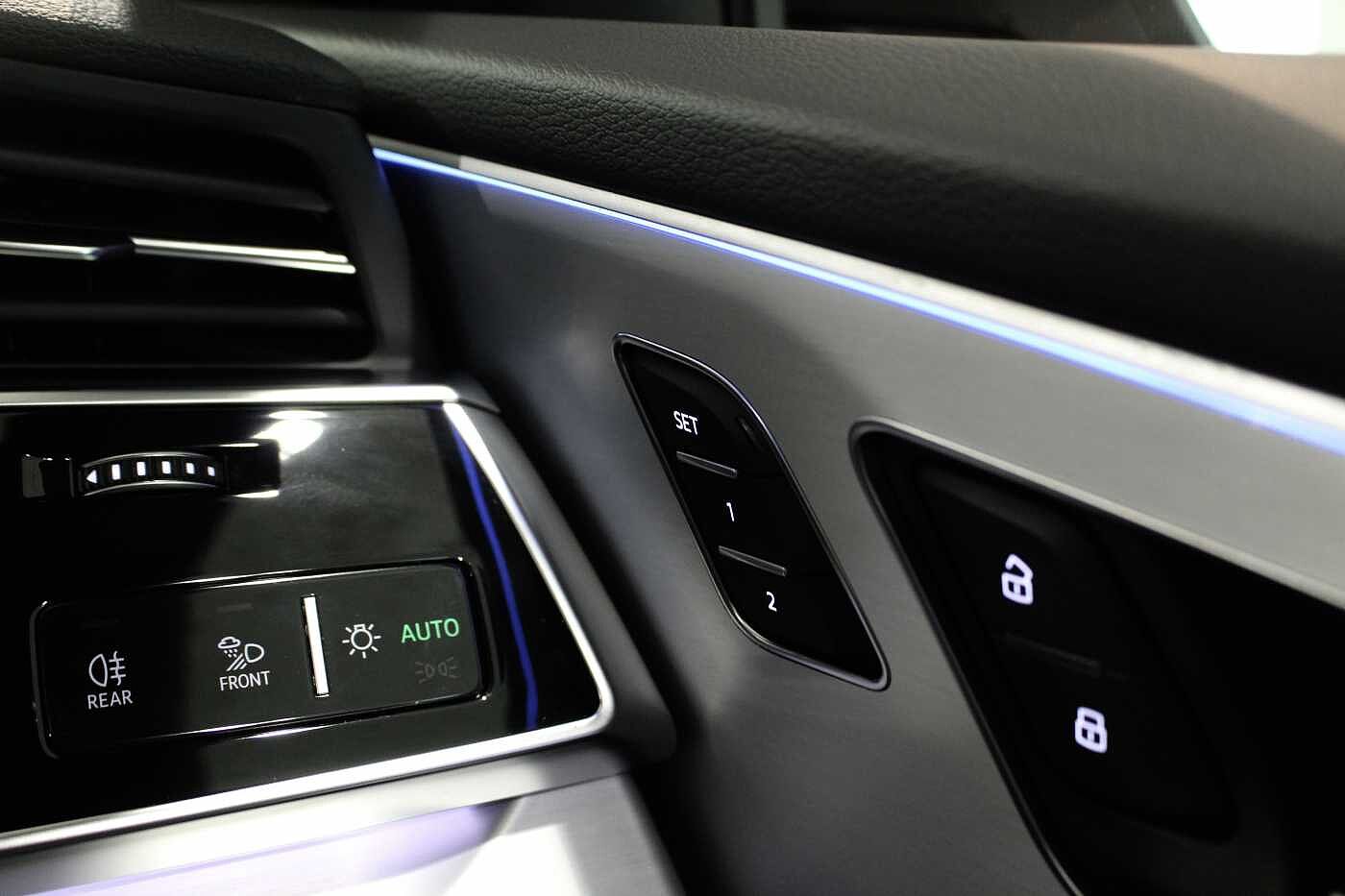 Used Audi Q8 2025 for sale - 76216629: Photo 13