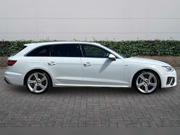 Used Audi A4 Avant 2024 for sale - 79338661: Photo