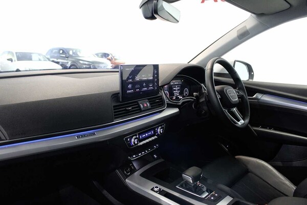 Used Audi Q5 2024 for sale - 76139802: Photo 2