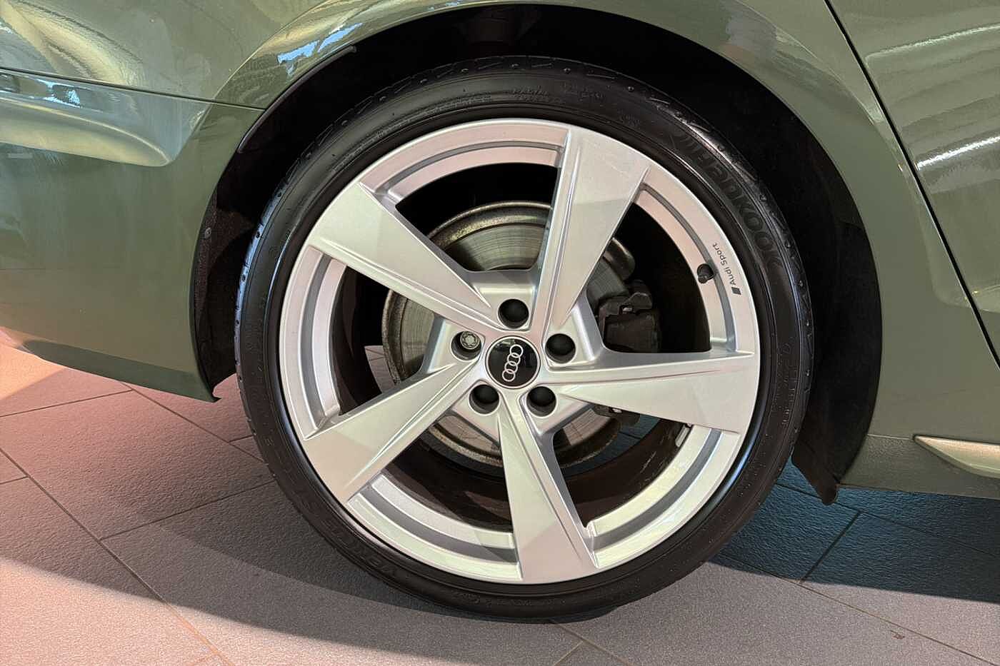 Used Audi A4 Avant 2023 for sale - 76410299: Photo 5