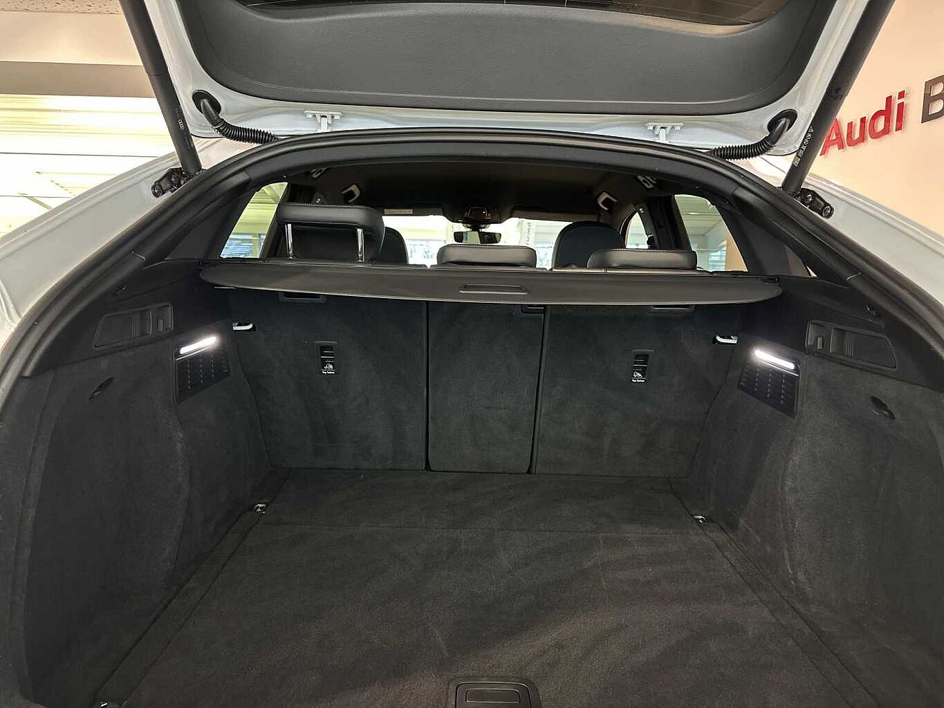 Used Audi Q5 2023 for sale - 77755147: Photo 29