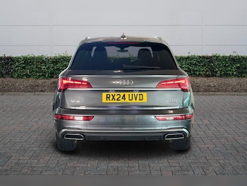 Used Audi Q5 2024 for sale - 79117473: Photo