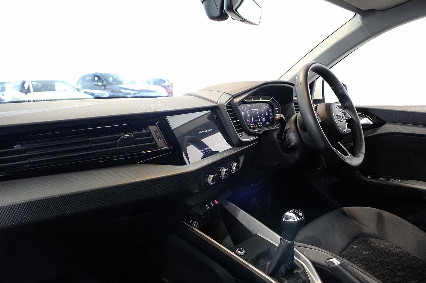 Used Audi A1 2023 for sale - 76123881: Photo 2