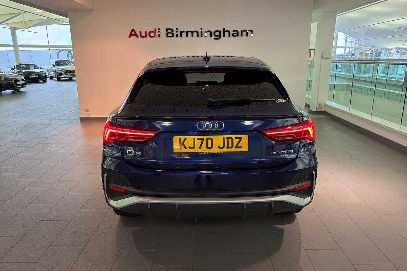 Used Audi Q3 2020 for sale - 76563215: Photo 10