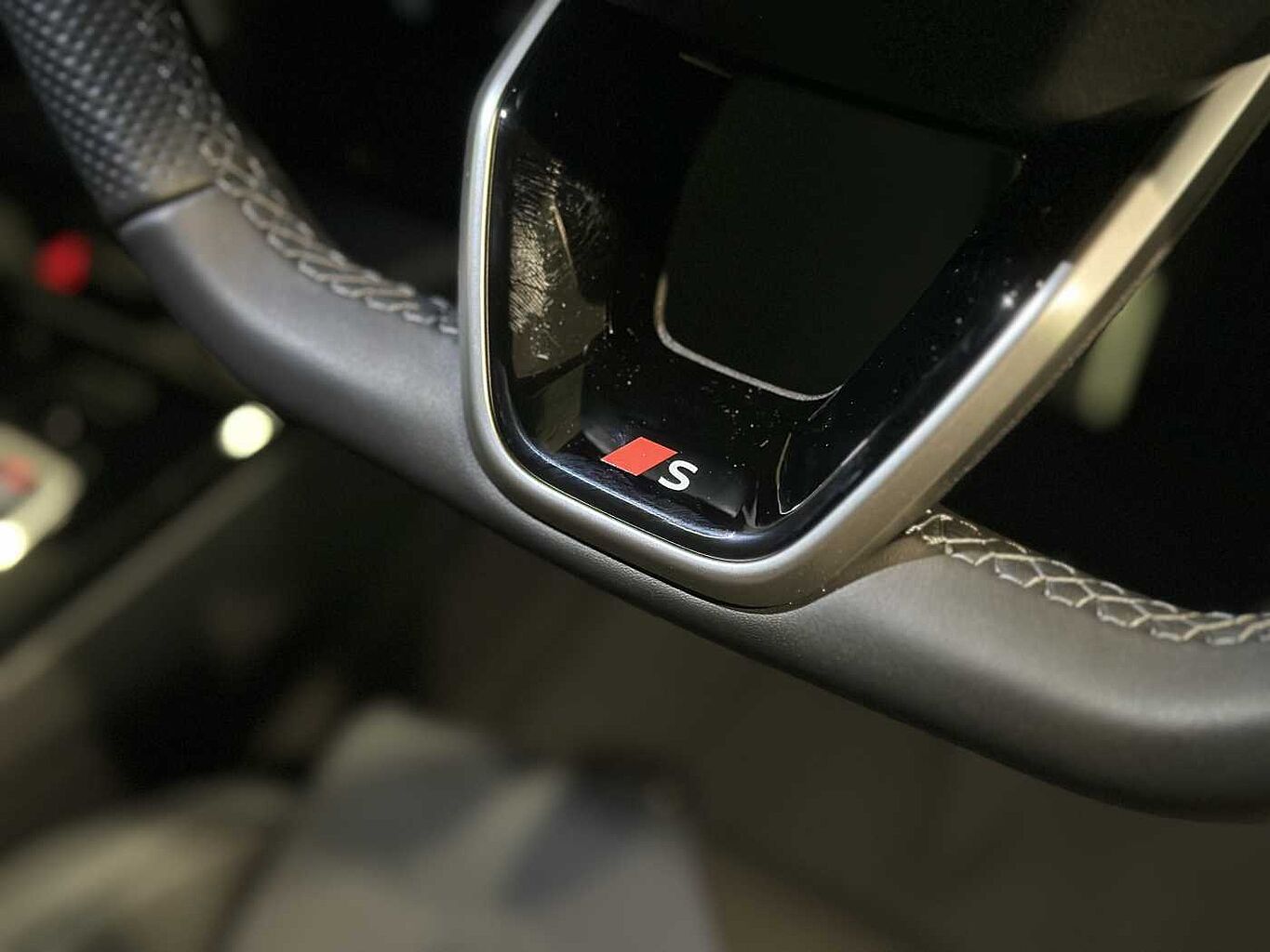 Used Audi Q6 e-tron 2025 for sale - 76800613: Photo 17