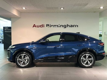 Used Audi Q6 e-tron 2025 for sale - 76800613: Photo