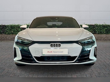 Used Audi e-tron 2024 for sale - 77470392: Photo