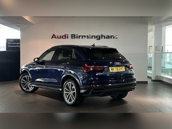 Used Audi Q3 2023 for sale - 76563219: Photo