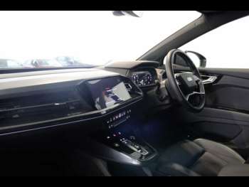 Used Audi Q4 e-tron 2022 for sale - 74681101: Photo