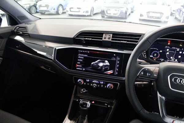 Used Audi Q3 2025 for sale - 74547652: Photo 25