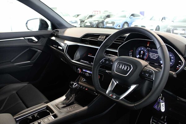 Used Audi Q3 2025 for sale - 74547652: Photo 6