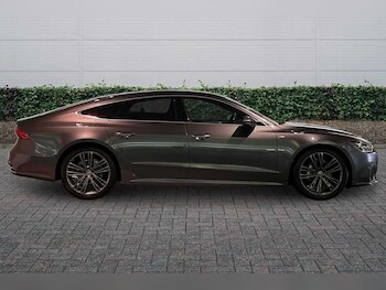 Used Audi A7 2022 for sale - 77157542: Photo