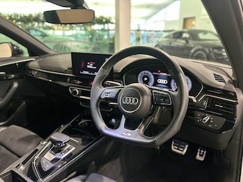 Used Audi A4 2022 for sale - 76800365: Photo