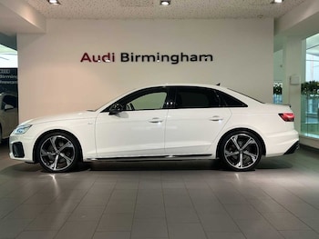 Used Audi A4 2022 for sale - 76800365: Photo