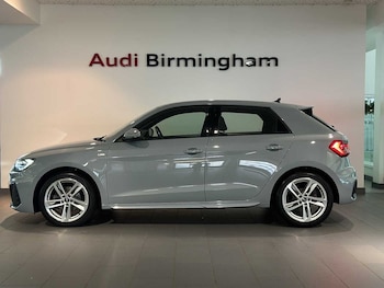 Used Audi A1 2023 for sale - 76716762: Photo