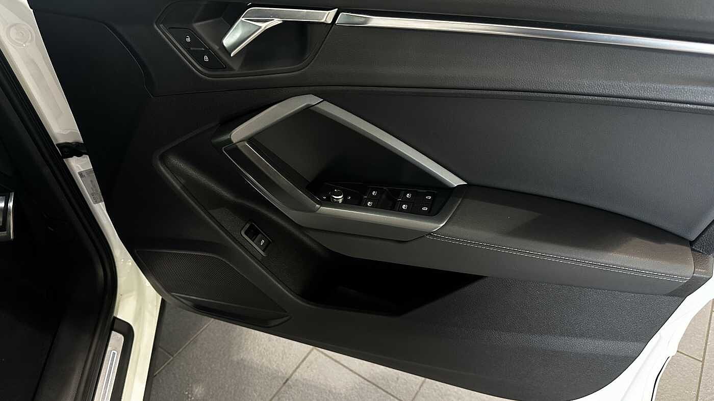 Used Audi Q3 2019 for sale - 76410246: Photo 11