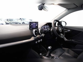 Used Audi Q2 2023 for sale - 76123913: Photo 2