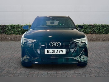 Used Audi e-tron 2021 for sale - 78021714: Photo