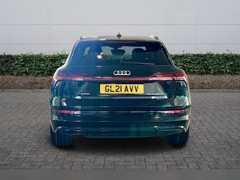 Used Audi e-tron 2021 for sale - 78021714: Photo