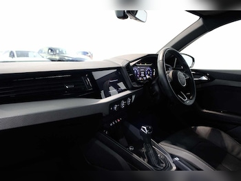 Used Audi A1 2023 for sale - 76139636: Photo