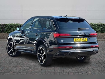 Used Audi Q7 2023 for sale - 79413835: Photo