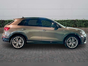Used Audi Q3 2024 for sale - 78912436: Photo