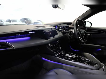 Used Audi e-tron 2022 for sale - 76043969: Photo