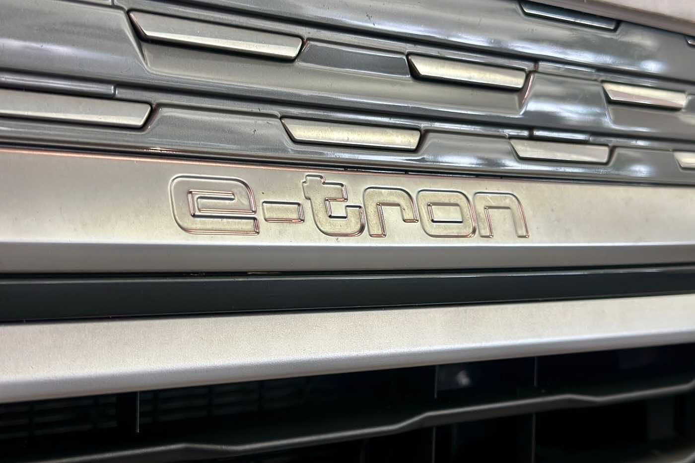 Used Audi Q4 e-tron 2022 for sale - 77470420: Photo 14