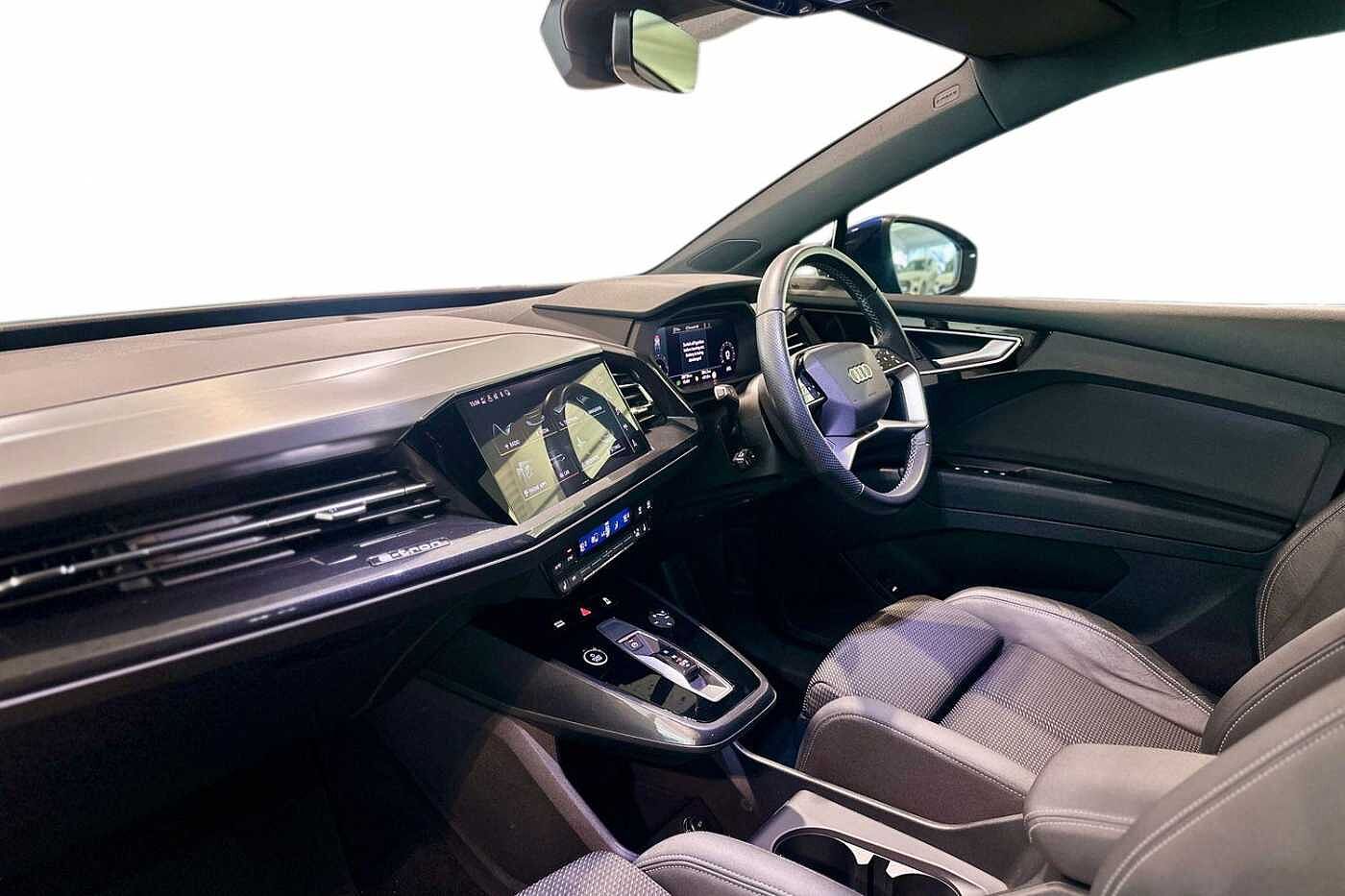 Used Audi Q4 e-tron 2022 for sale - 77470420: Photo 2