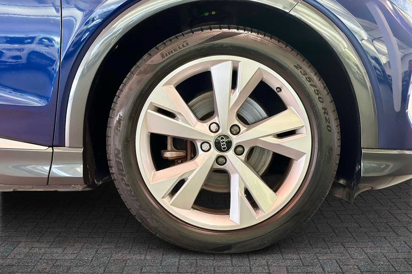 Used Audi Q4 e-tron 2022 for sale - 77470420: Photo 5